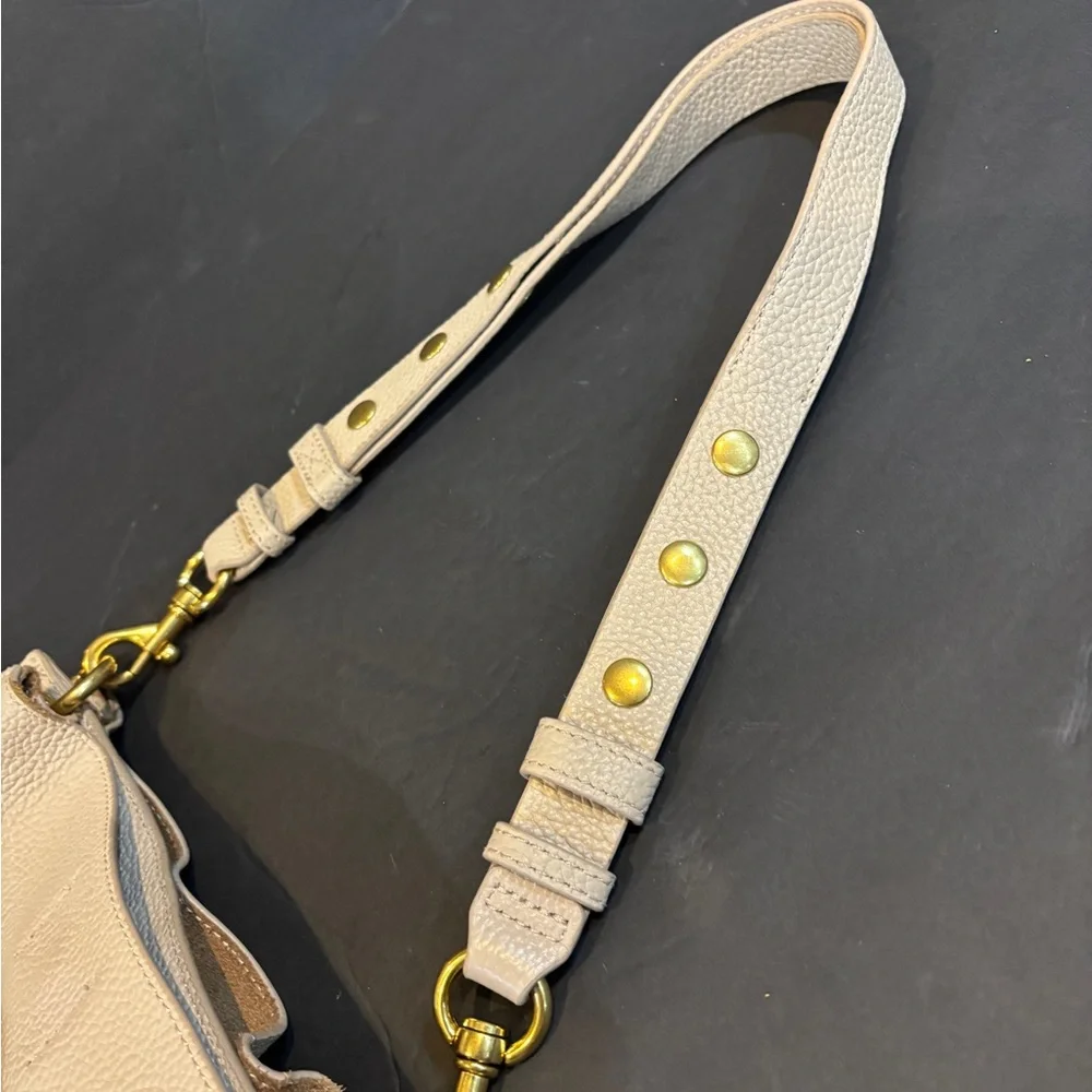 Rebecca Minkoff Darren Leather Shoulder Bag Pebbled Leather Cream Gold Hardware - Picture 13 of 13